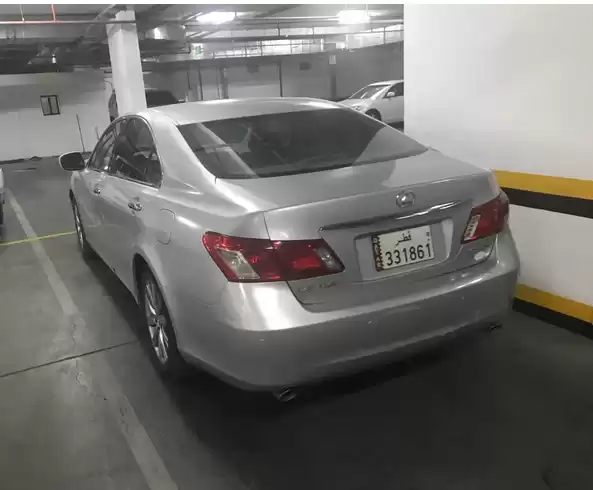 用过的 Lexus ES 出售 在 多哈 #5829 - 1  image 